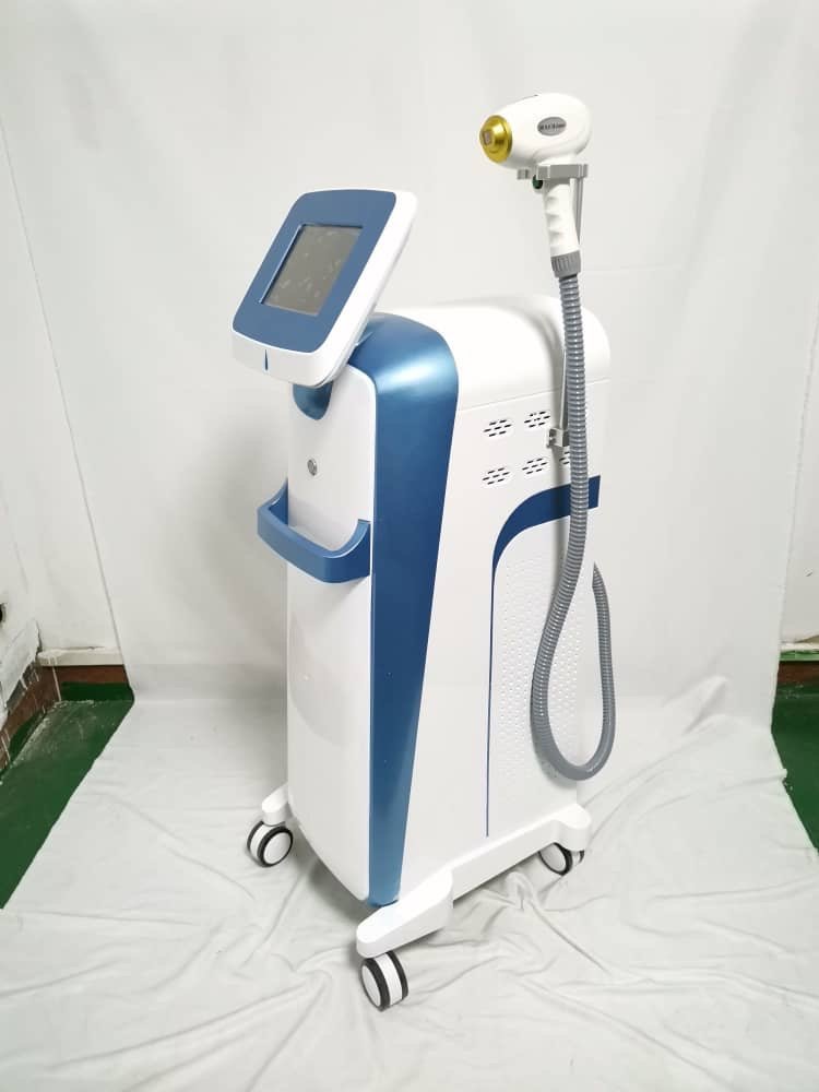 808nm + 755nm + 1064nm Triple Wavelength Diode Laser – جهاز ليزر ديود لإزالة الشعر ثلاثي الموجات