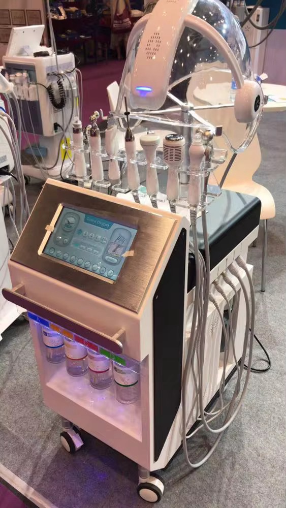 Hydrafacial Space Oxygen Dome 9-in-1 – جهاز الهيدرافيشل بخوذة الأوكسجين عالية التركيز - Image 3